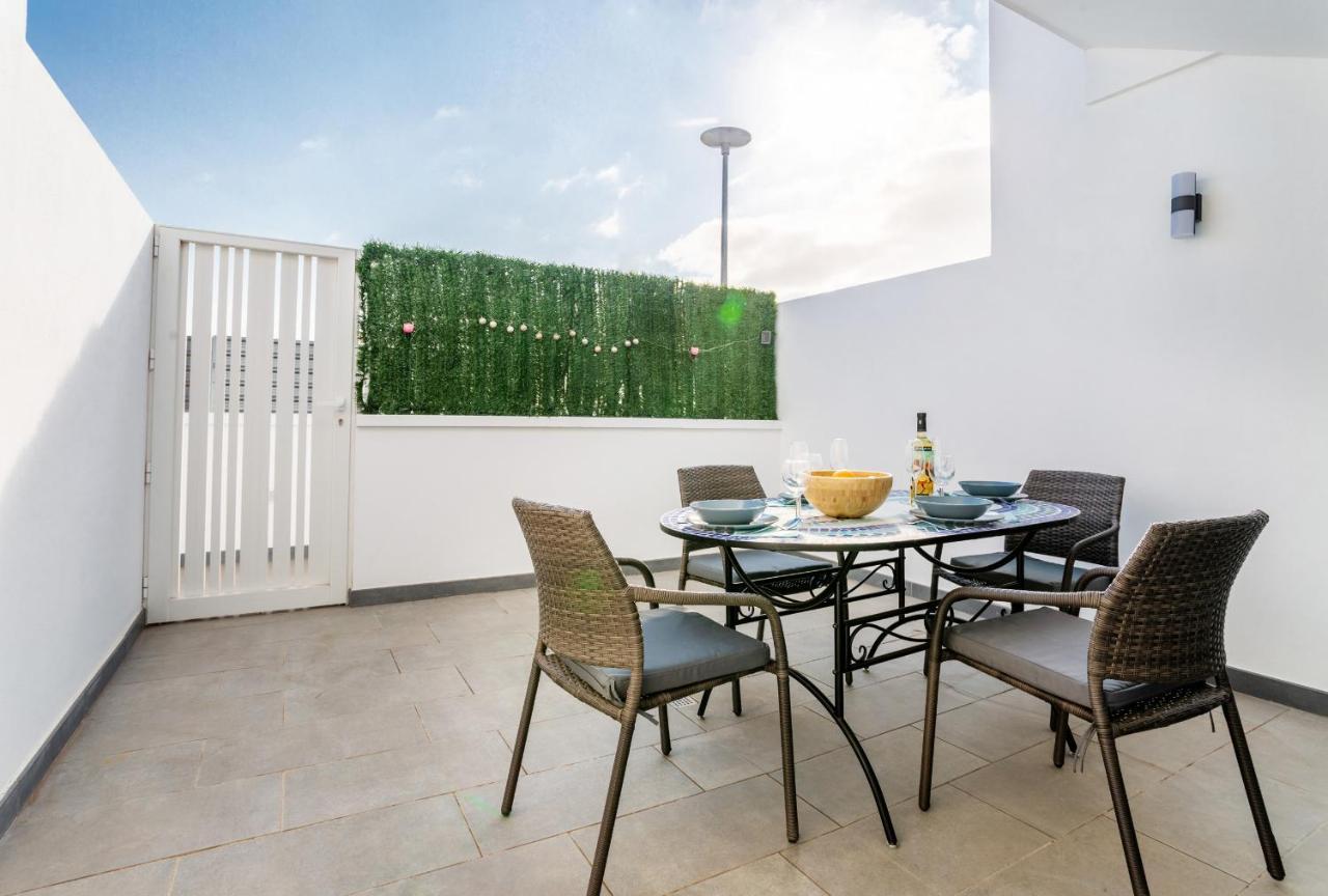 Monterey House Playa Blanca Villa Playa Blanca  Ngoại thất bức ảnh